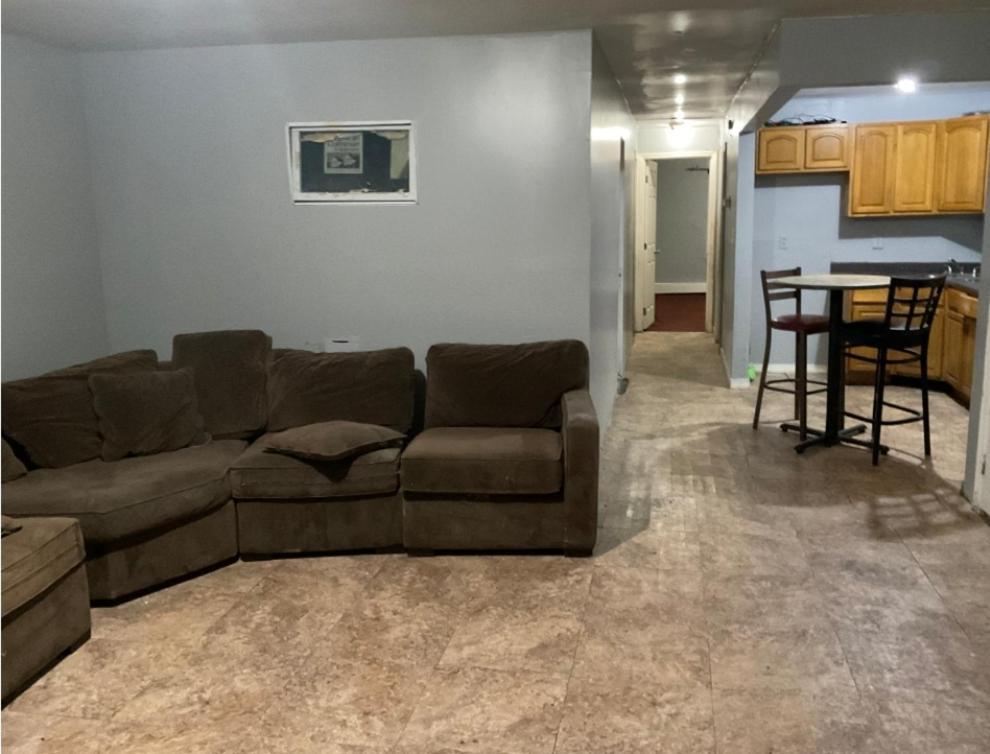 Room In A Beach House With King Size Bed In A Landlord Hosted Three Bedroom Apartment Nova York Exterior foto